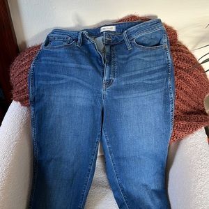 Curvy Road-tripper High Rise Jeans